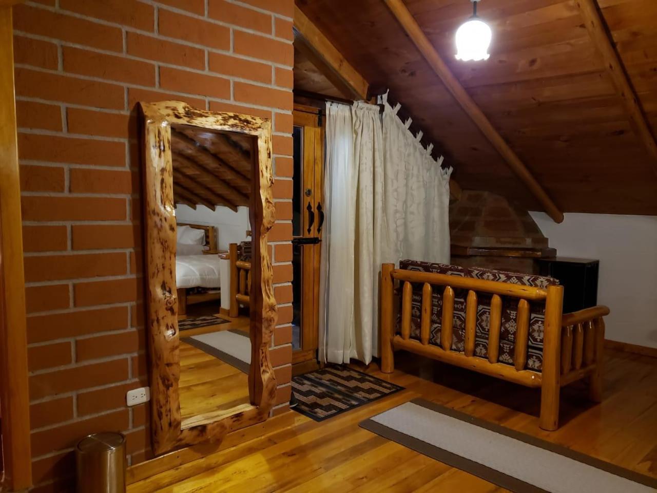 Atallaro Hospedaje Otavalo Habitación foto